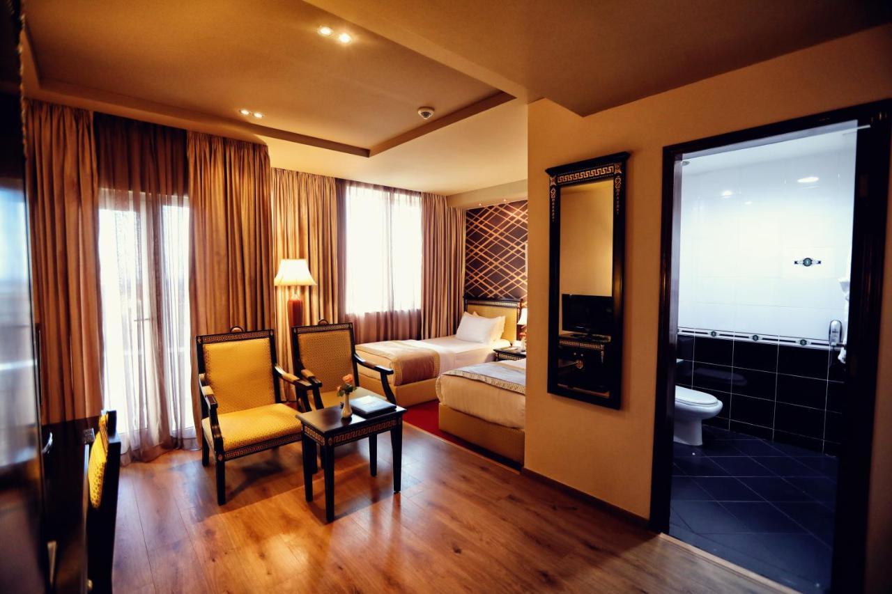 Grand Hotel Europa Shkodër エクステリア 写真