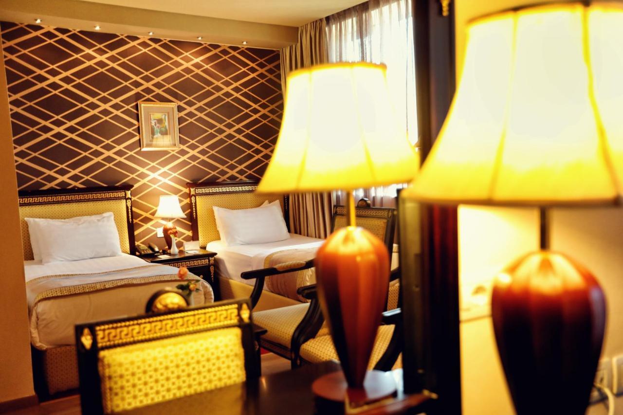 Grand Hotel Europa Shkodër エクステリア 写真