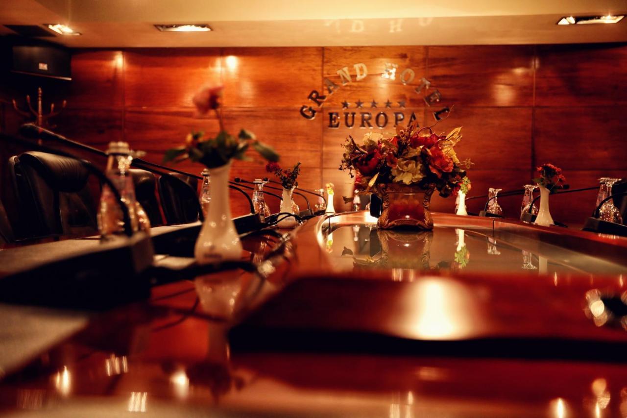 Grand Hotel Europa Shkodër エクステリア 写真
